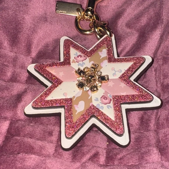 Coach mixed patch work work fob/key chain. F40702. Rare! NWOT. - Picture 15 of 16